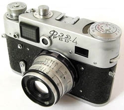 FED-4 35mm Silber