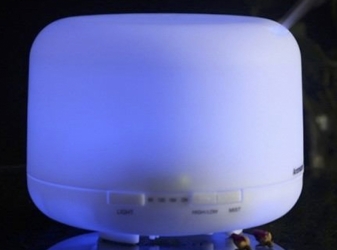 Ultraschall-Luftbefeuchter und Aroma Diffuser H-TT201