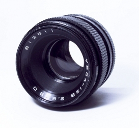 Vega-12V 90mm F2.8 Objektiv für für Kiev 88 / Salyut S