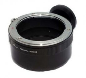 Nikon G-Objektiv von Sony NEX Adapter mit Stativ