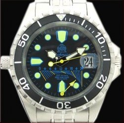 Profi Combat Diver GMT T0173 Tauchmeister beobachten
