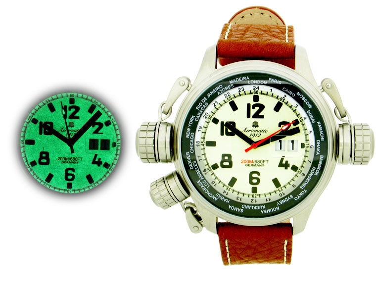 XXL-Pilot DEFENDER "World-Tour" BIG-DATE Luminous mit Kronenschutzsystem A1285