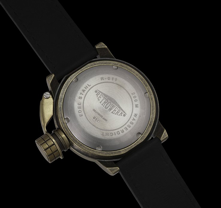 Retrowerk beobachten R004
