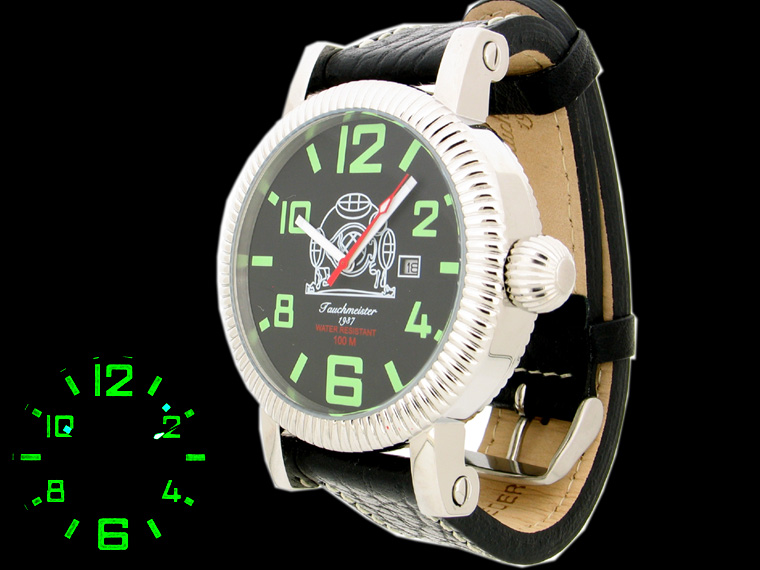 XXL U-BOOT (Bunker) Swiss-Big-Date Schwer T0174